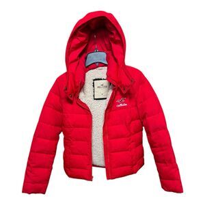 Hollister Women’s Winter Coat Size Medium Fitted Red‎ Sherpa Lined Hooded Puffer